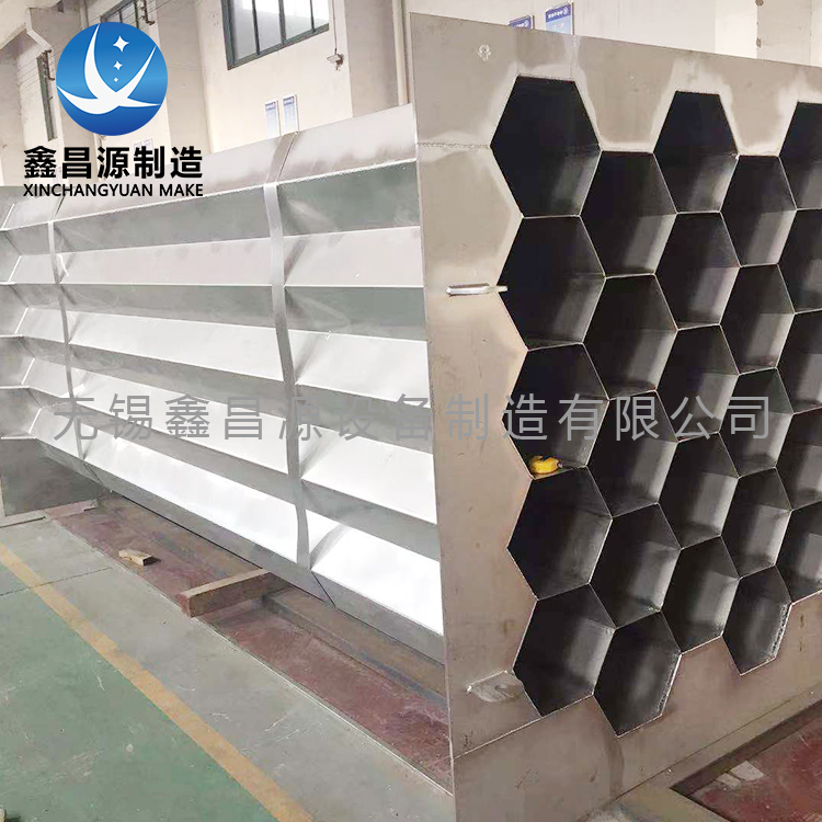 不銹鋼陽極管導(dǎo)電嗎？